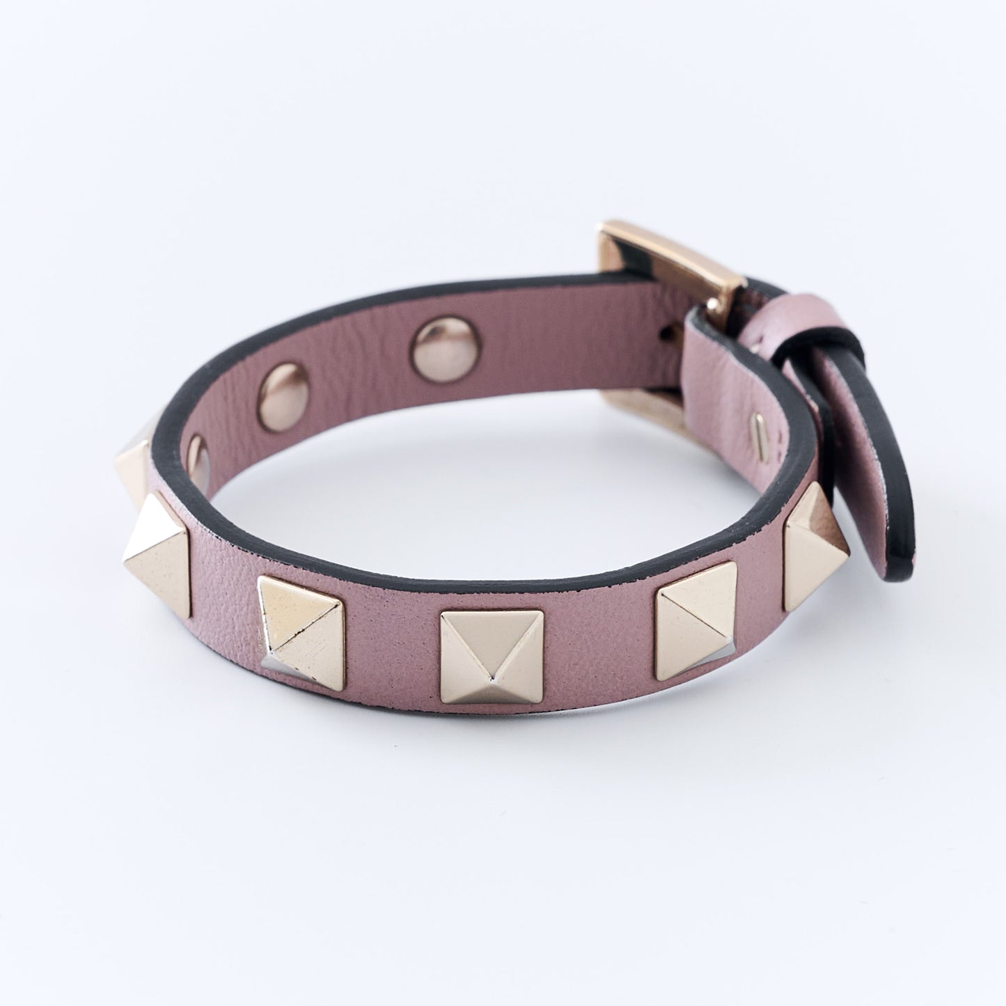 スタッズブレスレット