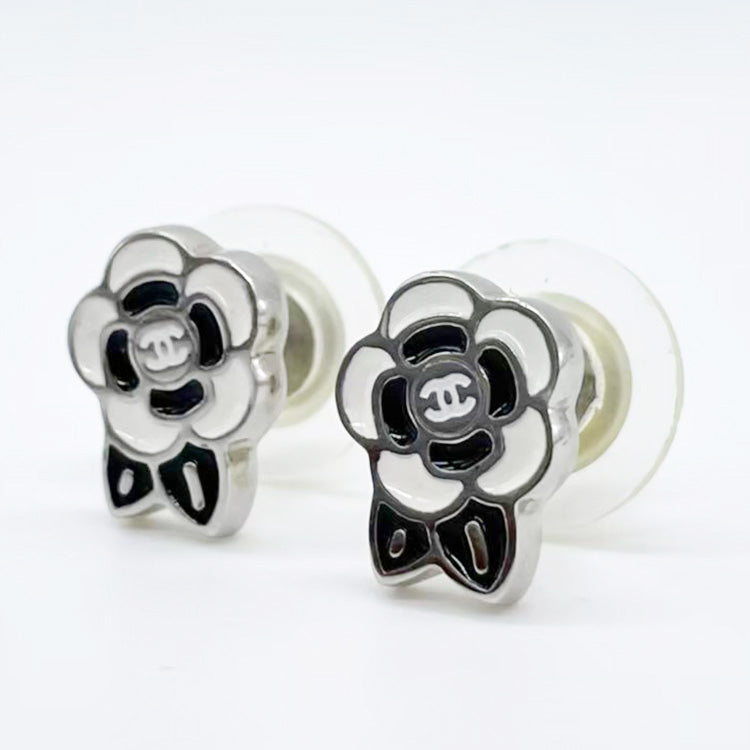 美品】CHANEL(シャネル)xカメリアピアス | ヴィンテージ