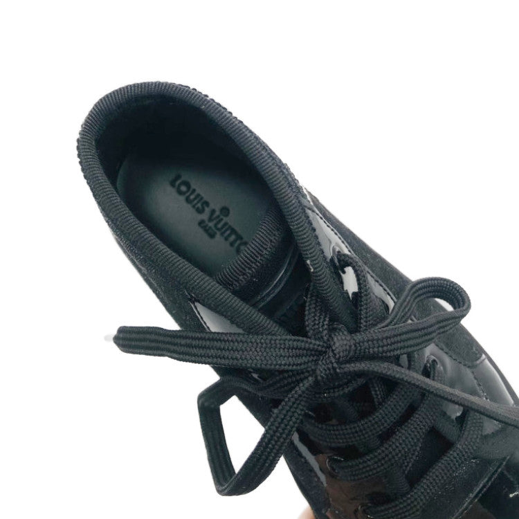 キッズスニーカー