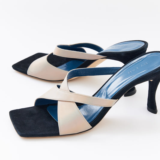 ミュールサンダル