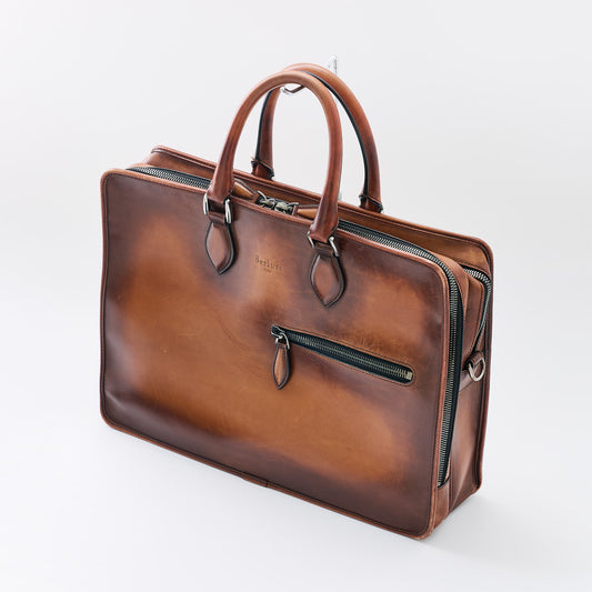 ブリーフケース