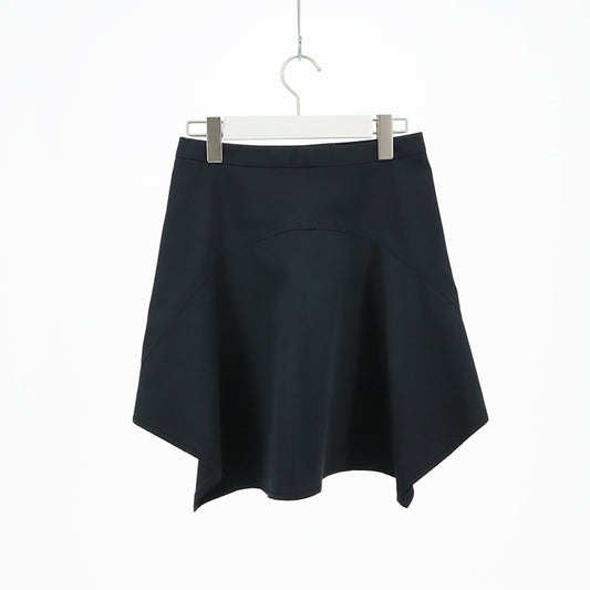 スカート