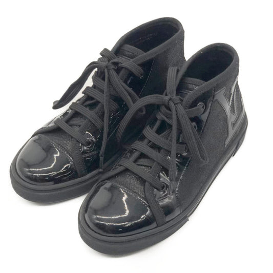 キッズスニーカー